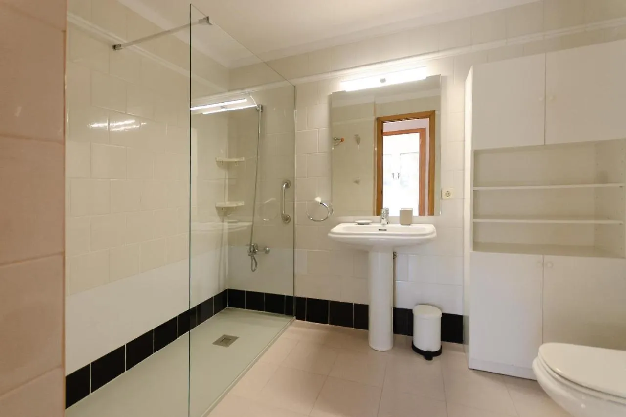Pool And Sea Views Apartment With 1 Parking Space Tossa de Mar